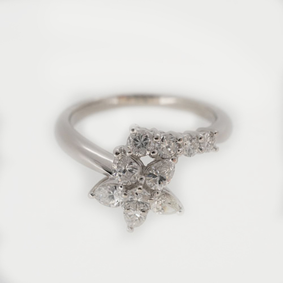 Ring Flower Motif Natural Diamond 0.62 ct Platinum 900 Ring - Picture 3 of 6